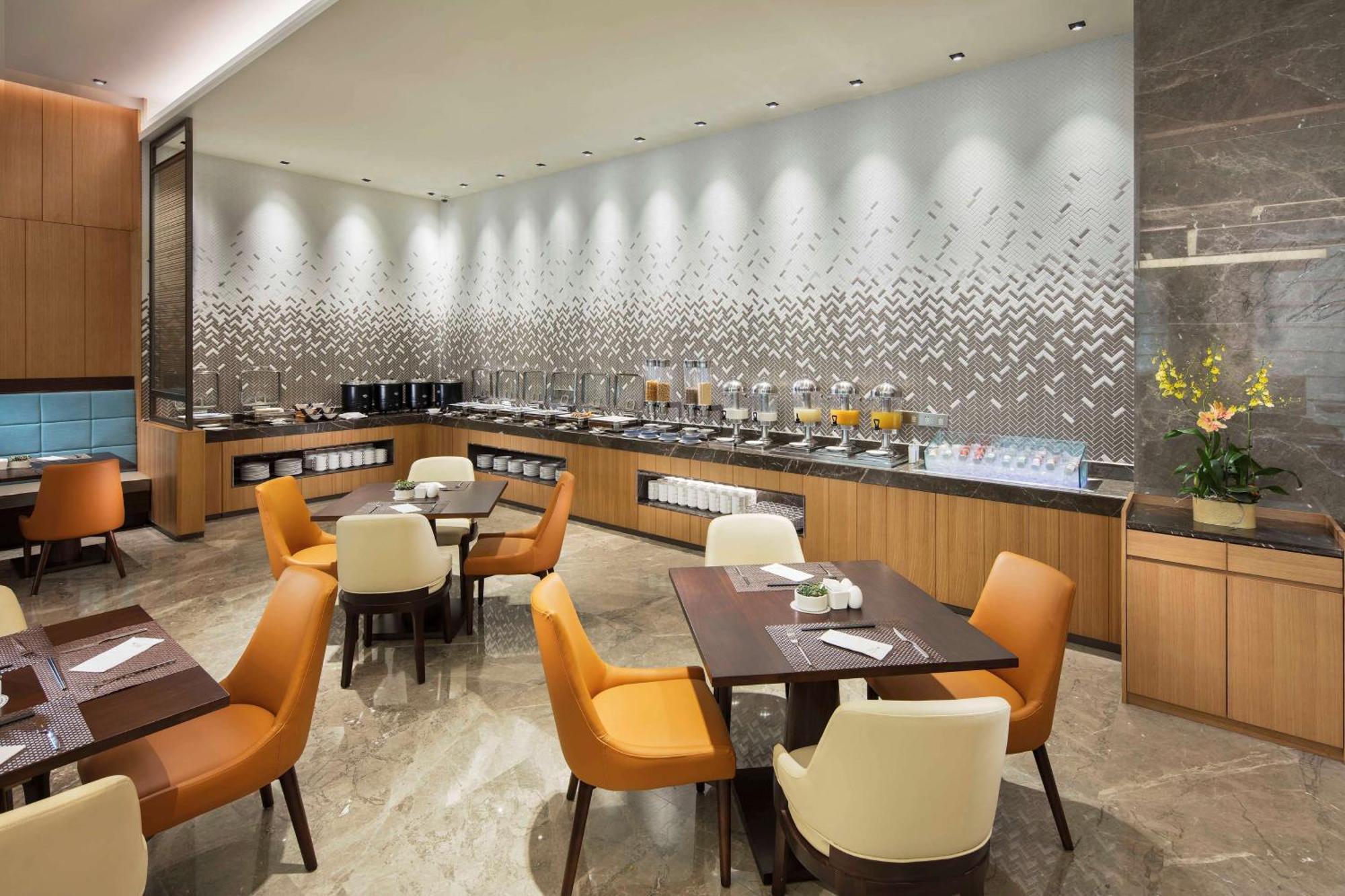 Hilton Garden Inn Shiyan Exterior foto